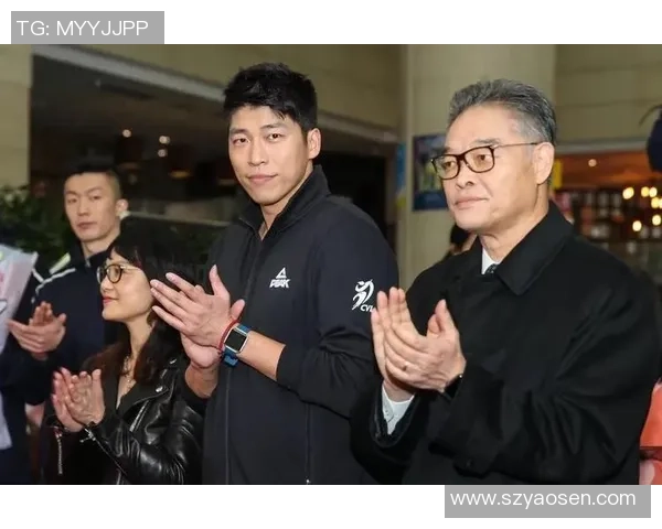 黄伟专访:从青涩少年到乒乓球传奇的心路历程回顾