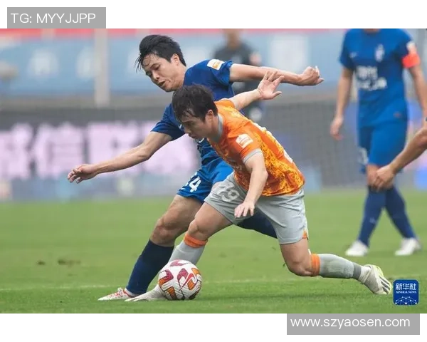 赛后分析：深圳足球队与武汉足球队在比赛中的灵活战术对比与启示